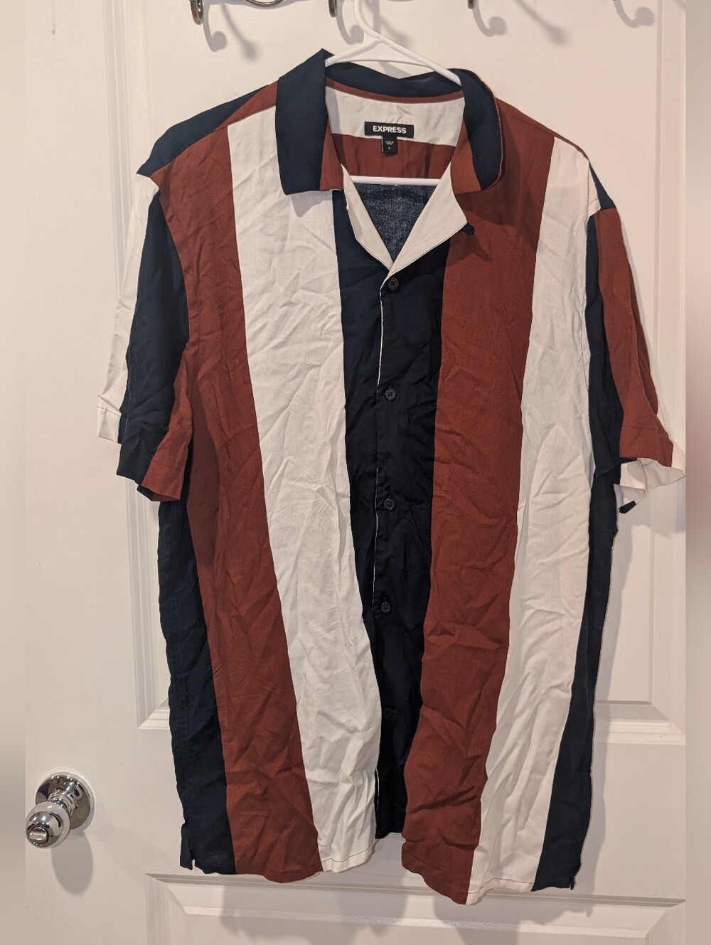 Men's Short Sleeve Blue Rust Brown White Button Down Casual Lightweight Shirt